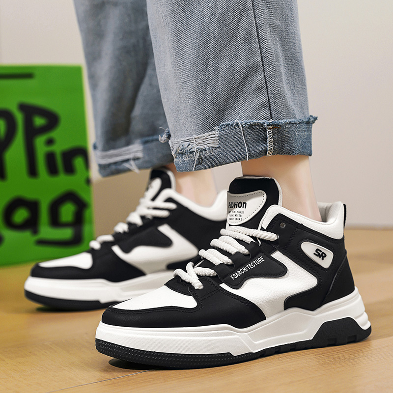 Sneakers da uomo alte di desig - Badminton Shoes recensione e prezzo